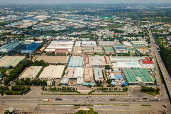 Đề xuất thí điểm điện hóa ngành thép, dệt may, nhựa tại TP HCM